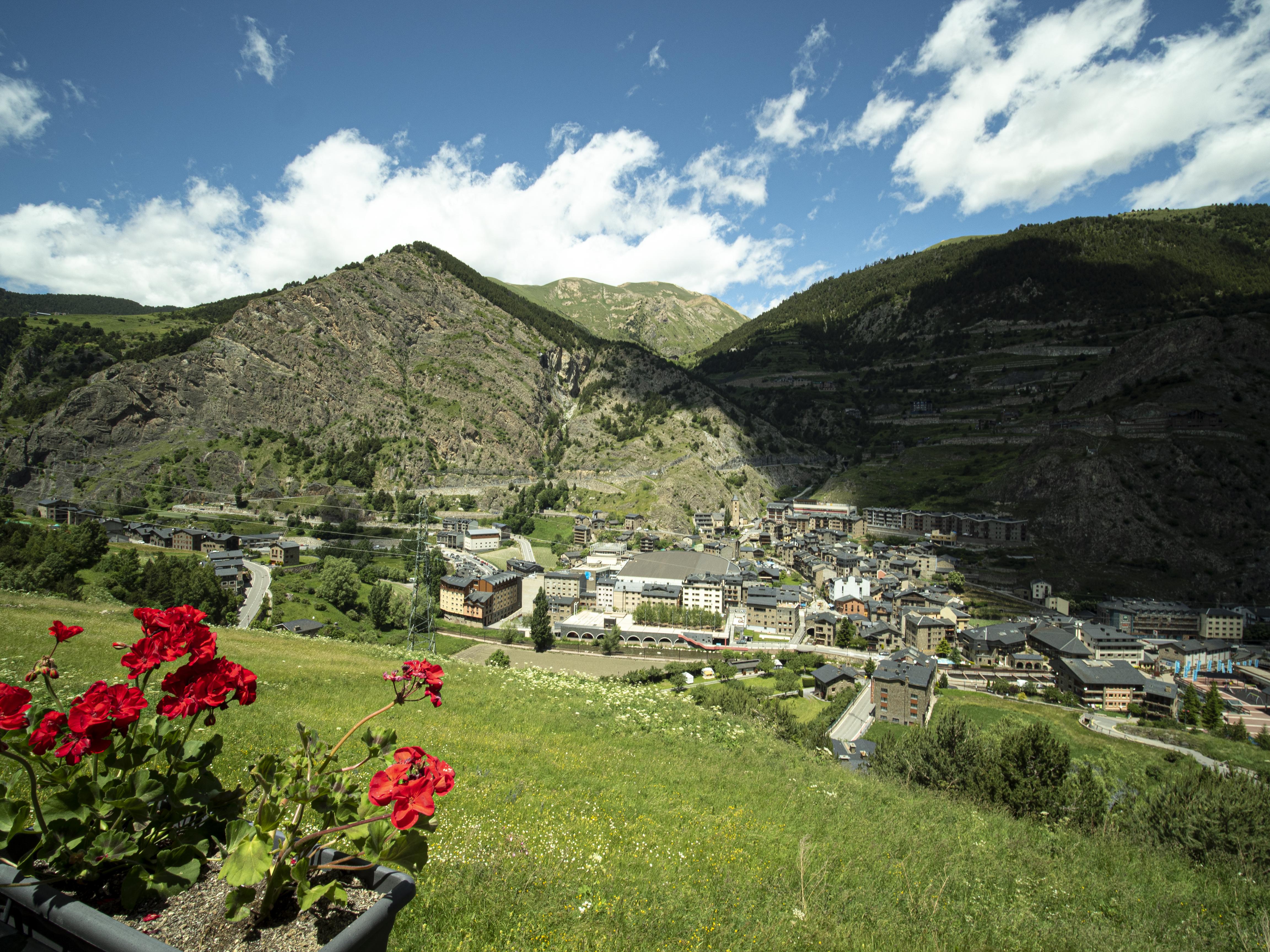 Aj Hotel And Spa Canillo Kültér fotó